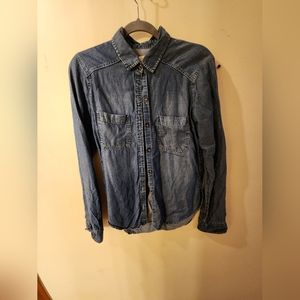 Abercrombie & Fitch Denim Button Up Top - Women size Small